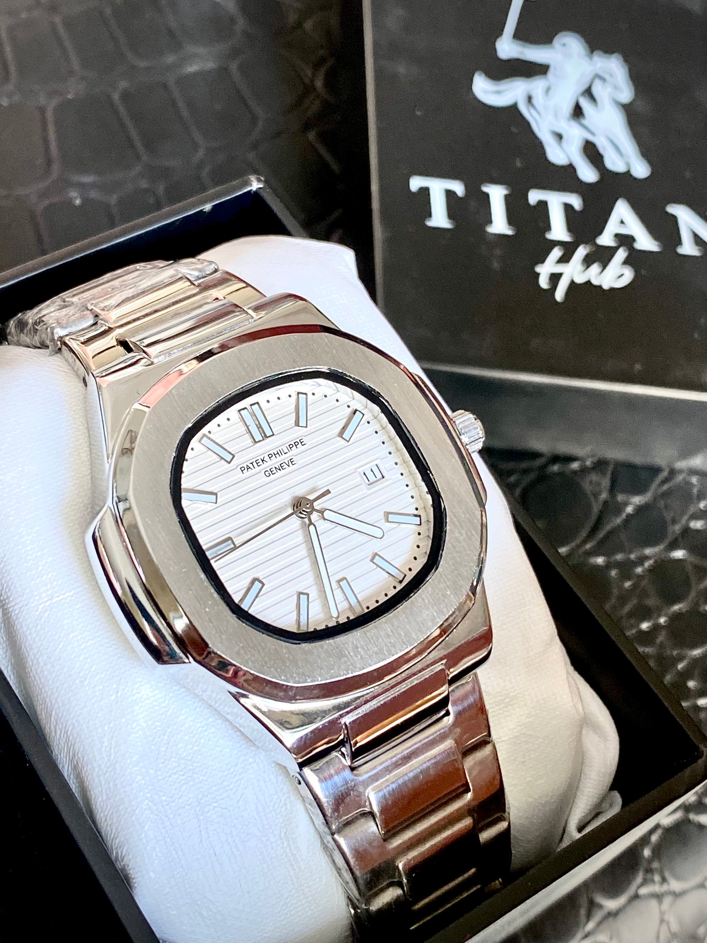 Premium White dial Pat Silver Chain Watch ⌚️