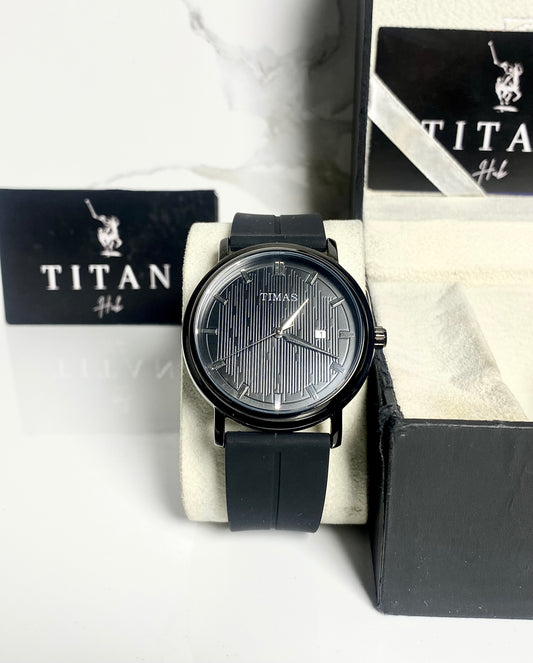Classic Black Dial  Black Silicon Strap Watch ⌚️