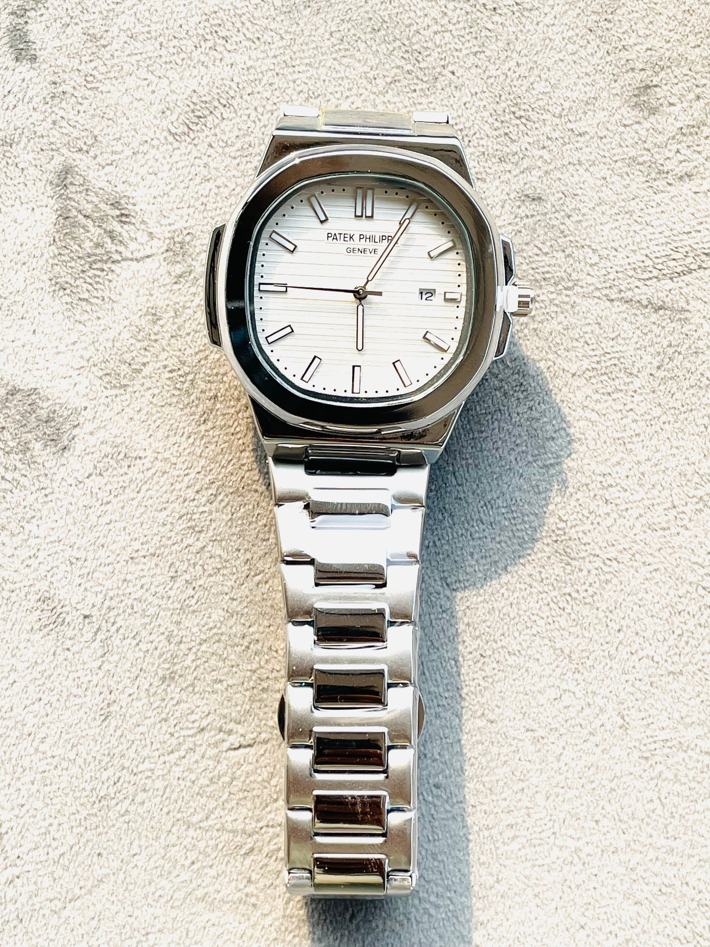 Premium White dial Pat Silver Chain Watch ⌚️