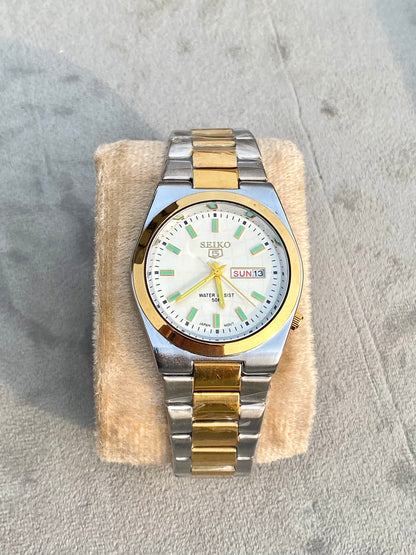 Classic white dial SilverXGold chain watch