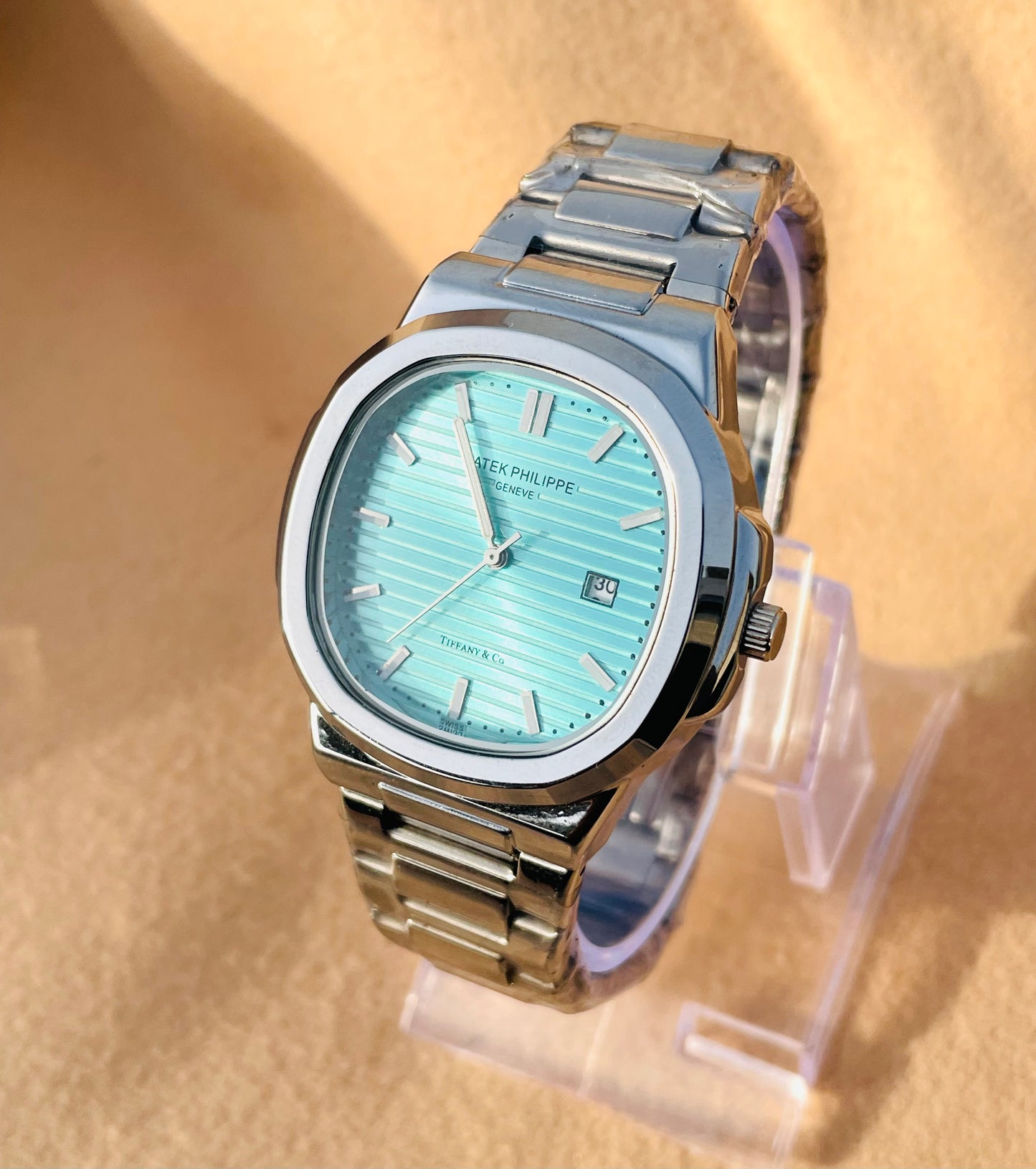 ✨Exquisite Silver Chain Tiffany dial PAT watch ✨